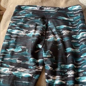 Multi-Color Fabletics Leggings!